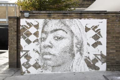 Vhils