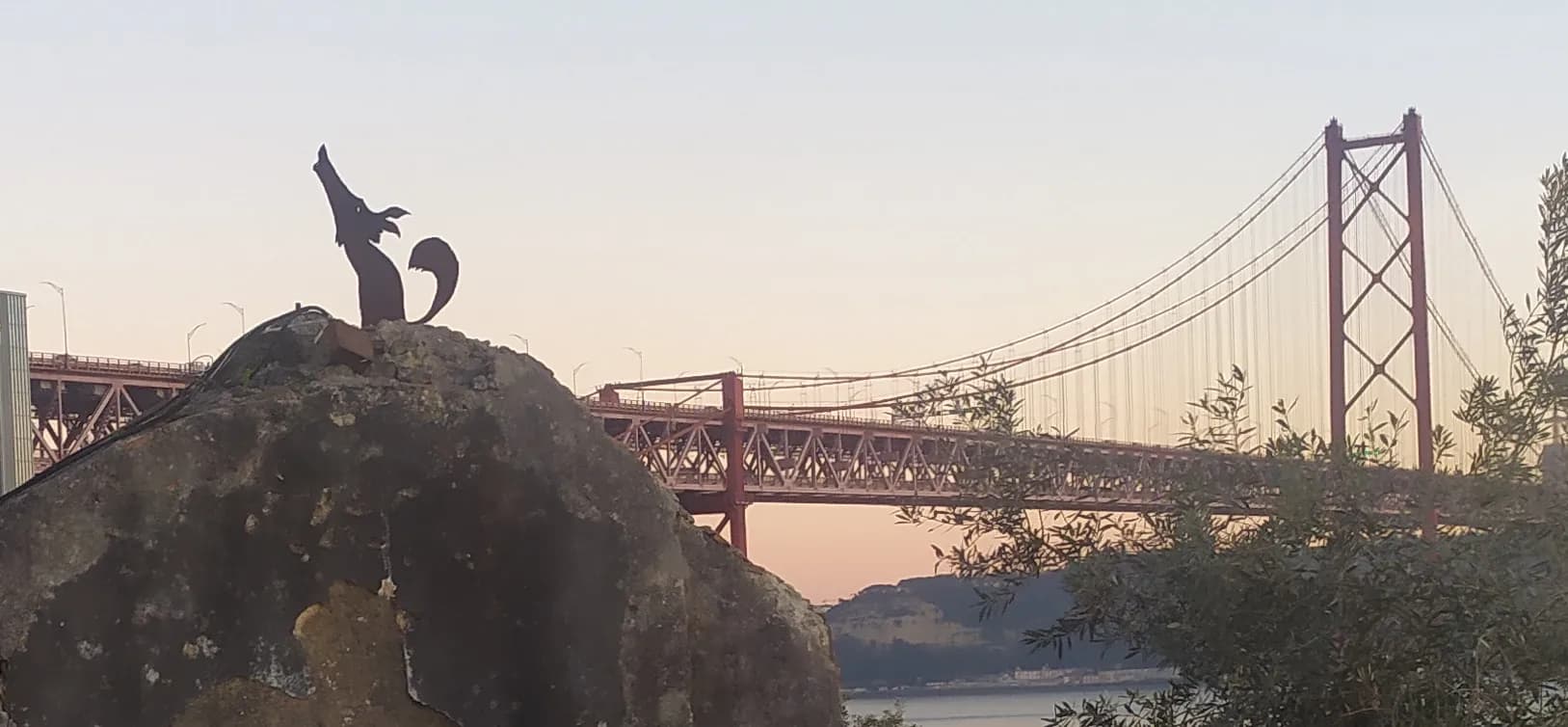 Miradouro de Santo Amaro Installation